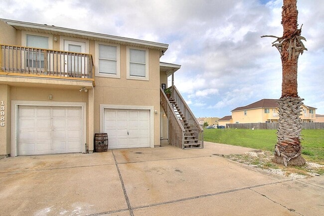 Building Photo - 13986 Fortuna Bay Dr