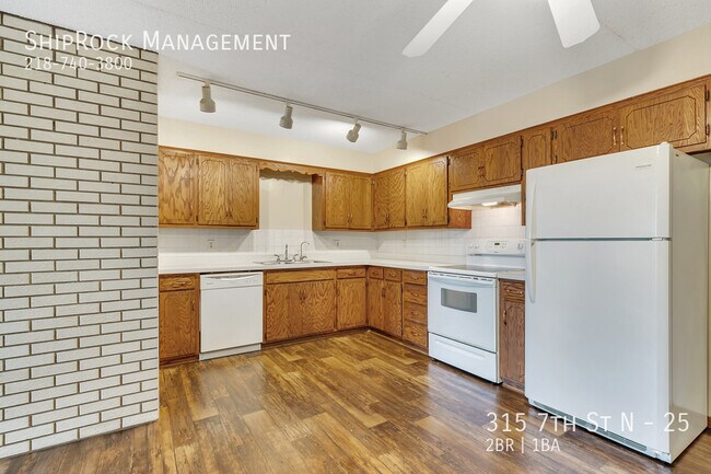 Foto del edificio - 315 7th St N