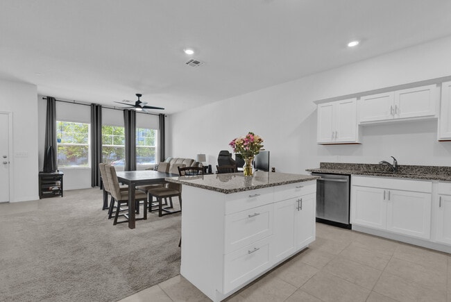 Building Photo - 3039 Springwell Lp