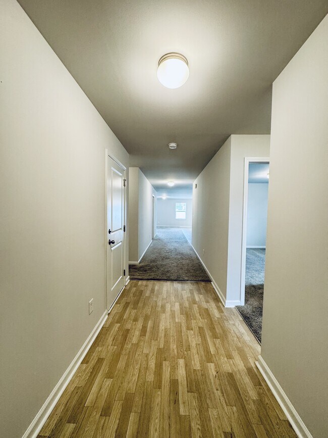 Foto del edificio - 136 Foxford Dr