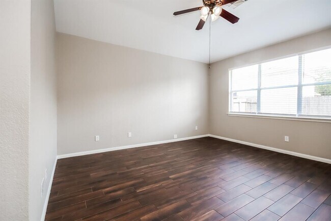 Building Photo - 21313 Timber Bluff Ct