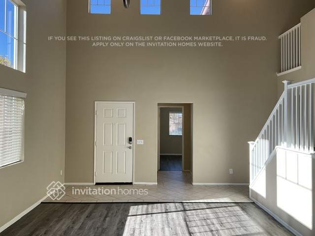 Foto del edificio - 7251 Fairwood Ln