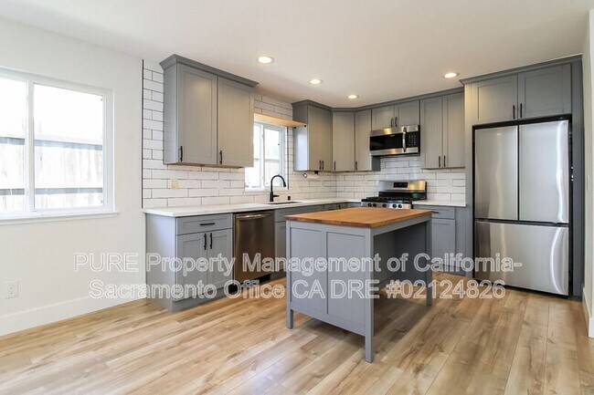 Foto del edificio - 5713 Mesa Verde Cir