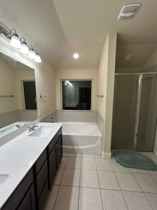 Foto del edificio - 1013 Larch Ln