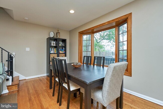 Building Photo - 247 Tennessee Ave