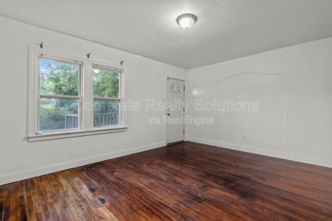 Foto del edificio - 147 Chambers Rd