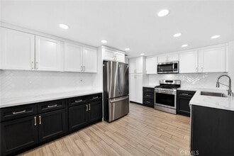 Building Photo - 3355 Sterling Dr