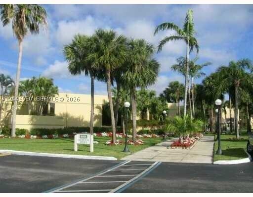 Building Photo - 8075 SW 107th Ave