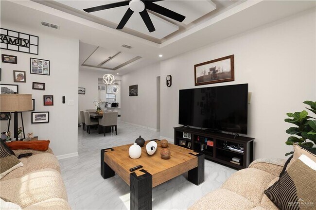 Foto del edificio - 2209 N Woody St