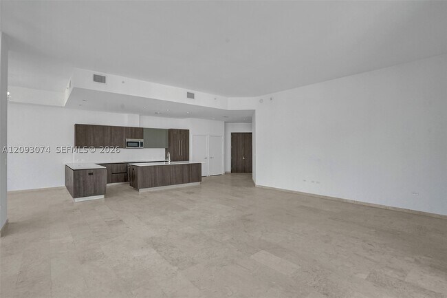 Foto del edificio - 88 SW 7th St