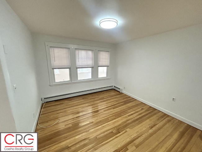 Foto del edificio - 119 Bailey Rd