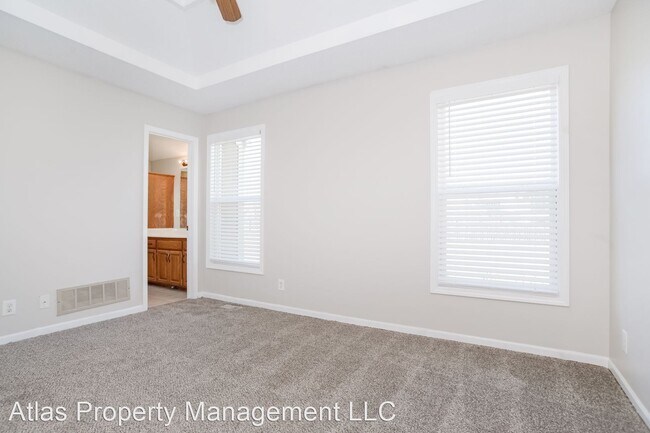 Building Photo - 3 br, 2.5 bath House - 314 NW 110th Terr