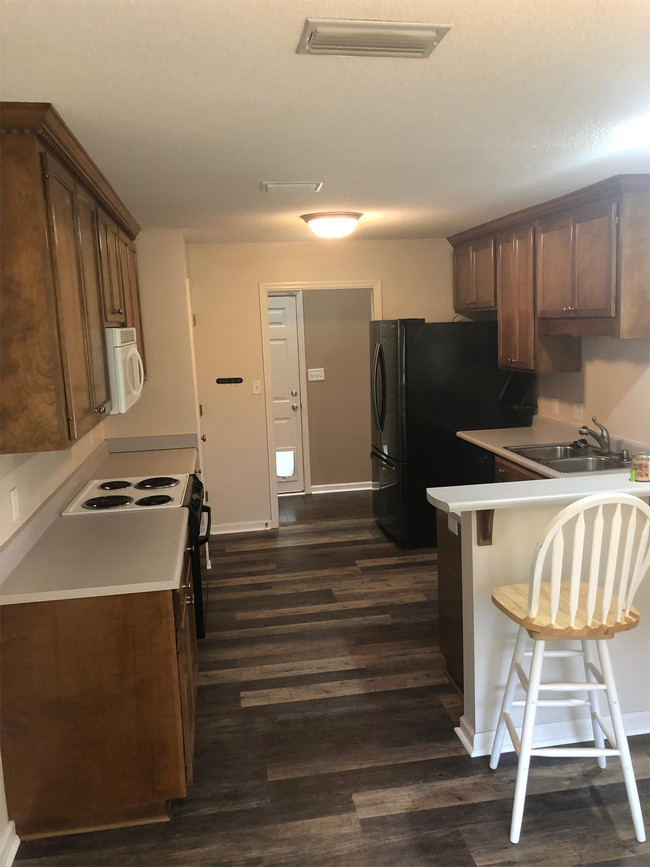 Building Photo - 3913 Cutter Point