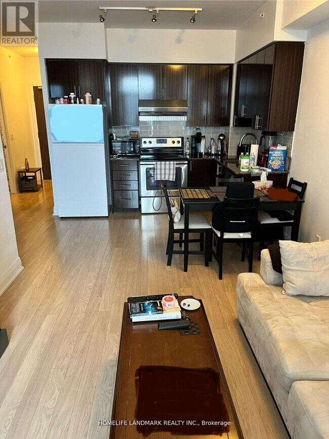 Photo du bâtiment - 85 N Park Rd