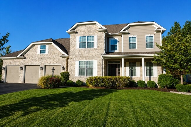Foto del edificio - 8616 Maple Leaf Ct