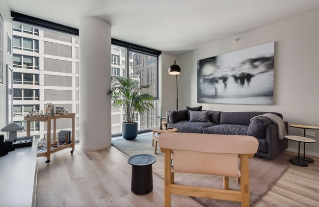 Photo - 8 E Randolph St Apartment