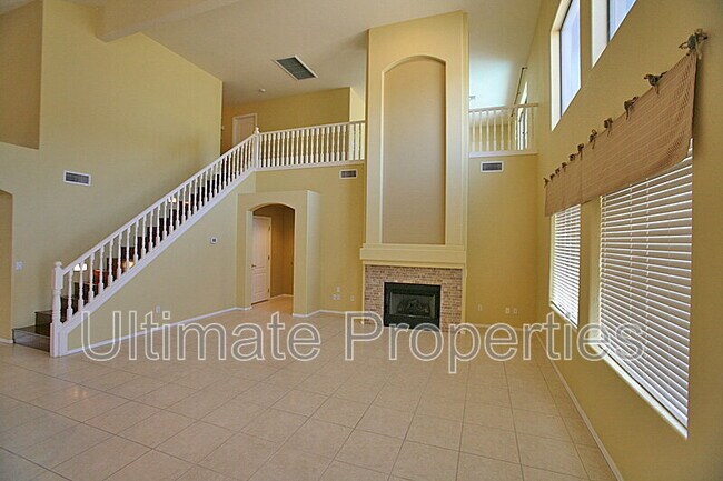 Foto del edificio - 6336 W Misty Willow Ln