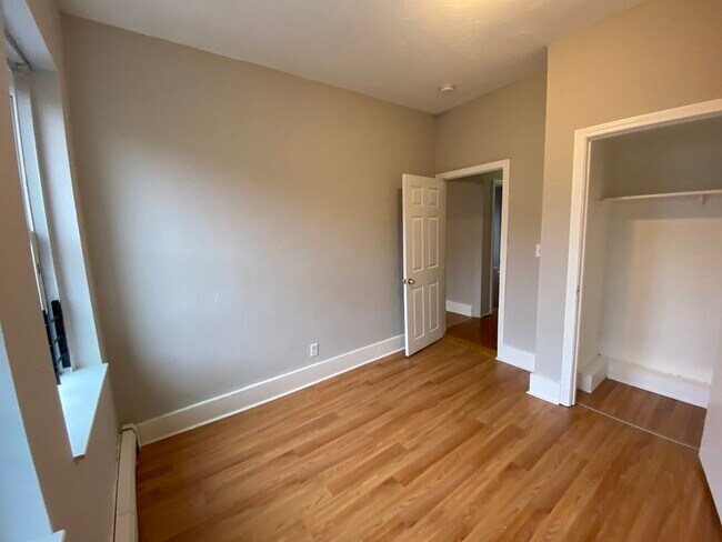 Foto del edificio - 96-98 Woodledge St