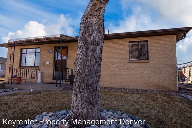 Foto del edificio - 2 br, 1 bath House - 1339 S. Grant St