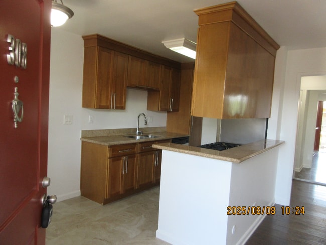 Foto del edificio - 20327 Saticoy St