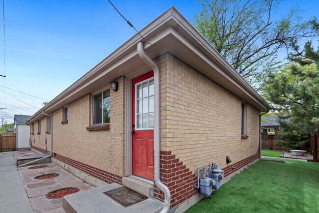 Foto del edificio - 1814 E 31st Ave