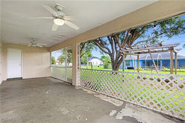 Foto del edificio - 127 SW 11th Terrace