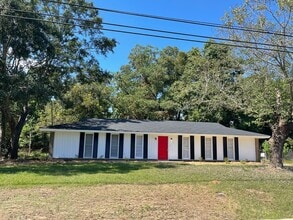 Building Photo - 325 Geary Dr