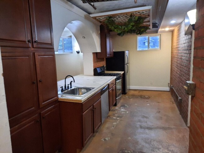 Building Photo - 3727 W 159th St