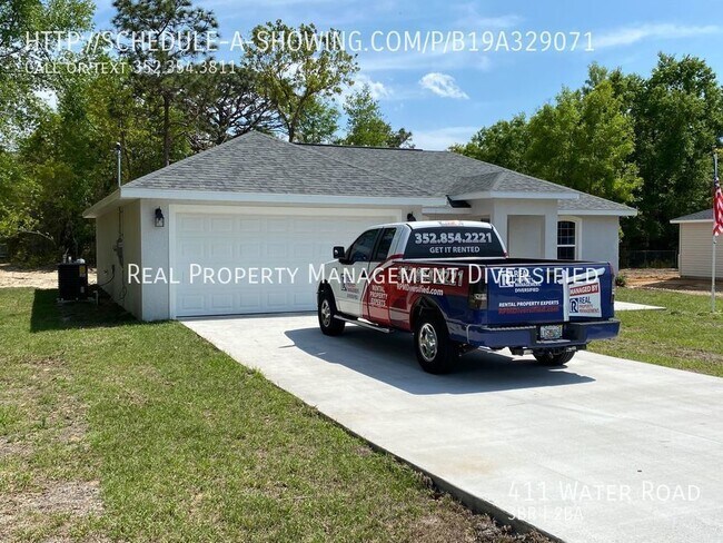 Building Photo - Custom Home - Desirable SE Ocala Neighborh...