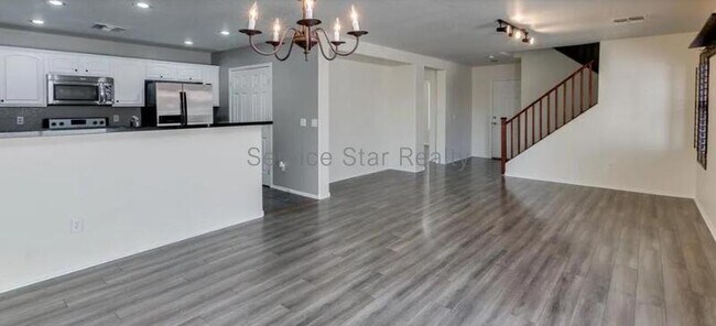 Foto del edificio - 3923 E Kent Ave