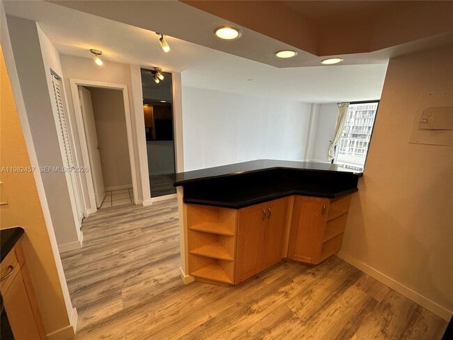 Foto del edificio - 200 SE 15th Rd