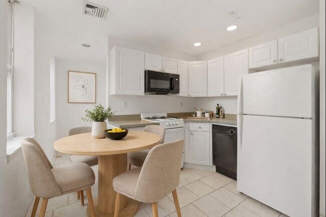 Foto del edificio - 1040 Willow Ave