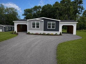Building Photo - 4b Osborne