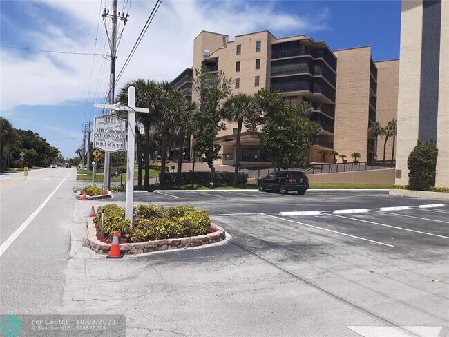 Foto del edificio - 1161 Hillsboro Mile