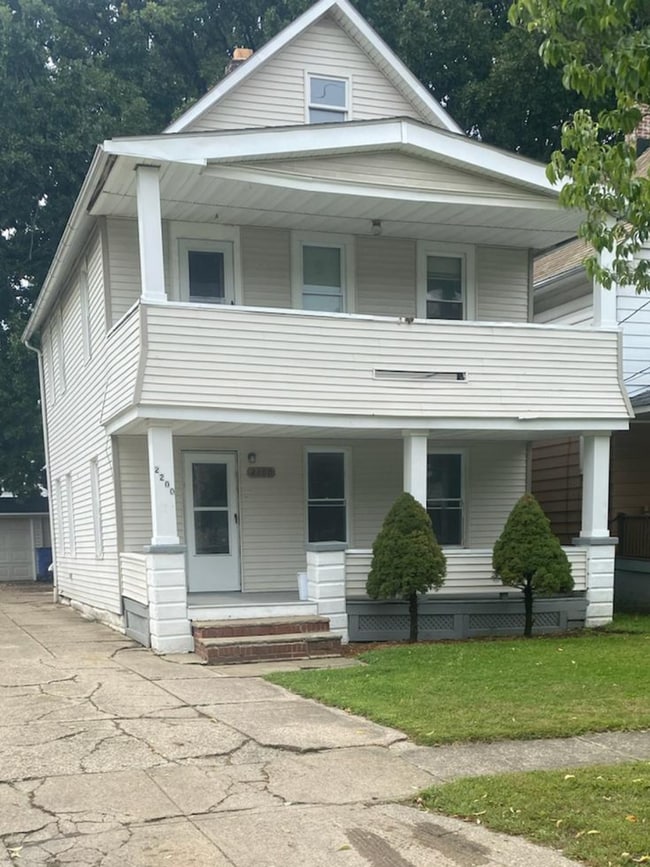 Building Photo - 2200 W 103rd St