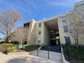 Building Photo - 2302 S Manhattan Ave