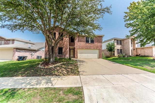 Foto del edificio - 8709 Stonebriar Ln