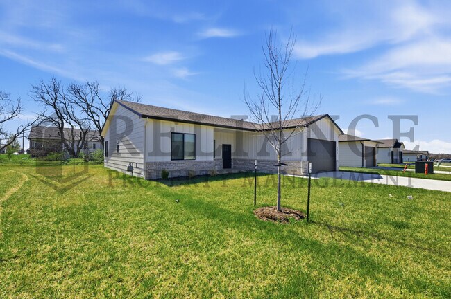 Foto del edificio - 601 Elmwood St