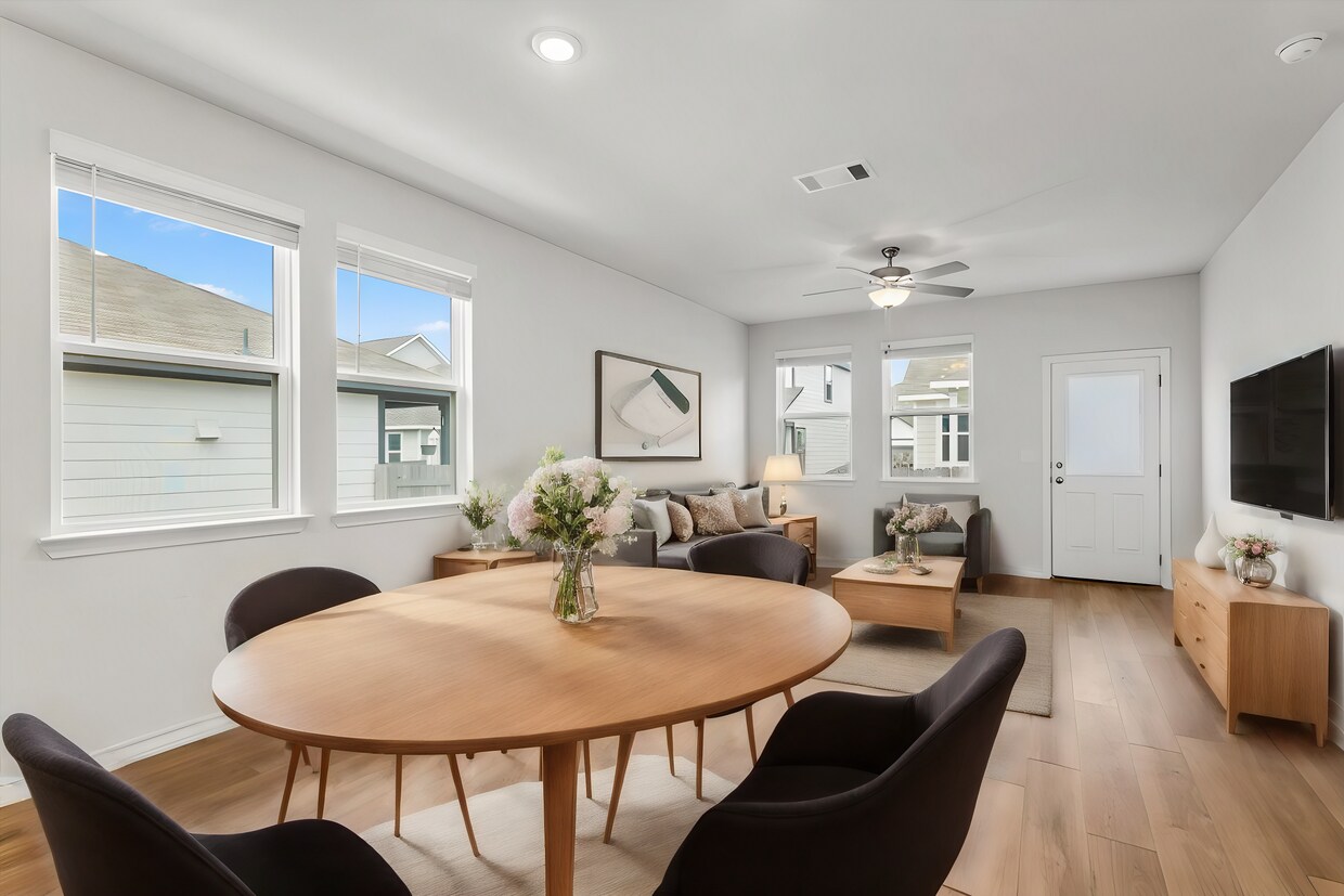 This is the living and dining area. This has been virtually staged. - 5402 Jason Dr