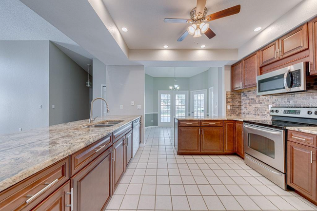 Building Photo - 4415 Gondolier Rd