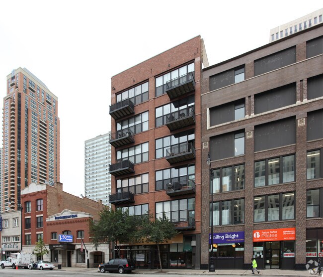 1243 S Wabash Ave, Chicago, IL 60605 Apartments Chicago, IL