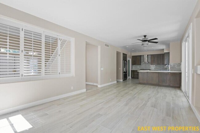 Foto del edificio - 12844 Maxwell Drive