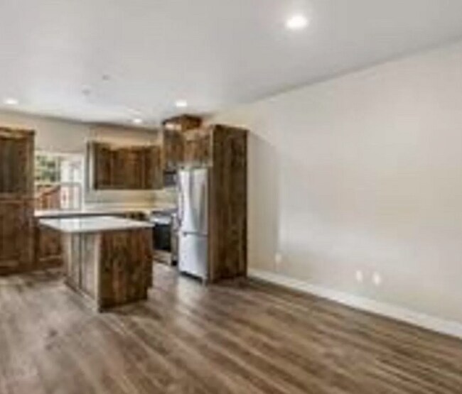 Building Photo - 20141 Flowing Water Way