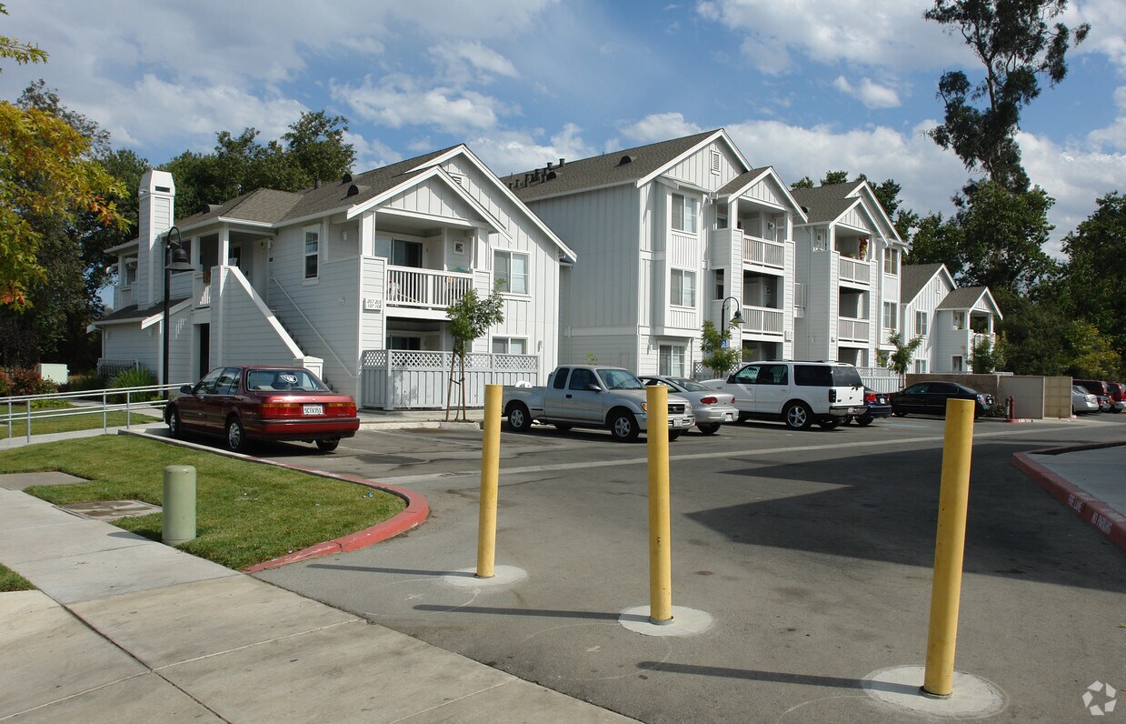 Building Photo - Corralitos Creek Apartments