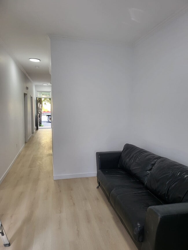 Photo du bâtiment - 5136 Av Papineau