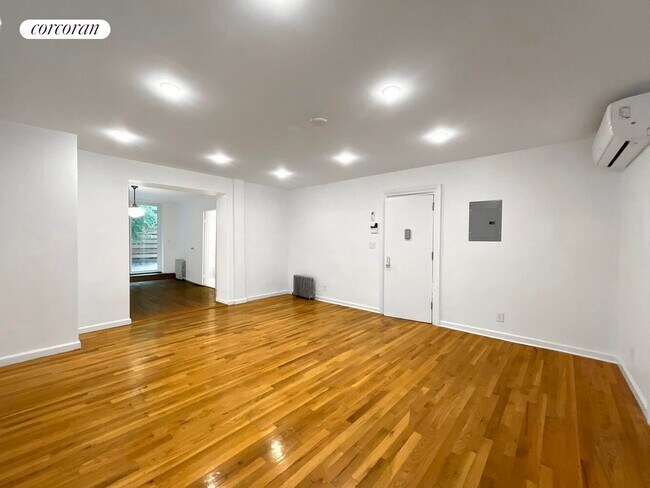 Foto del edificio - 185 S 2nd St