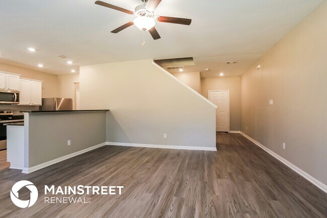 Building Photo - 27064 Leonardo Dr