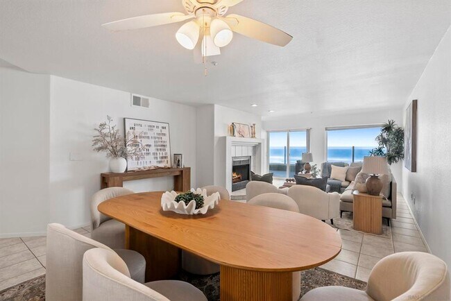 Foto del edificio - 1362 Seacoast Dr