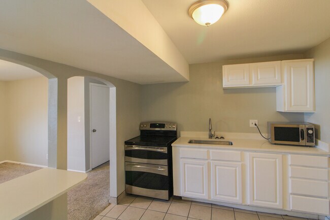 Foto del edificio - Harrison's Orem Duplex - Upstairs