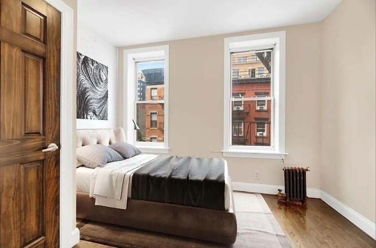 Primary Photo - 164 Ludlow Street